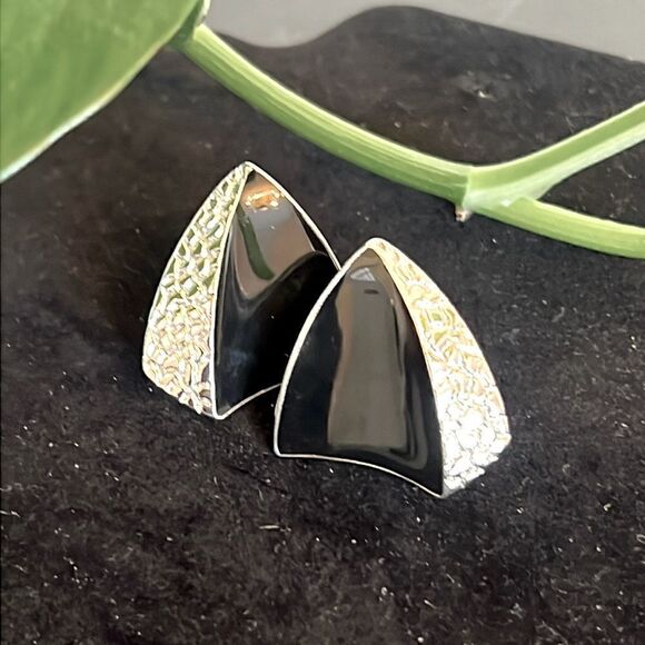 Trifari Silver Tone and Black Triangle Pieced Earrings - Picture 1 of 4